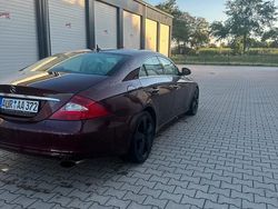 Rot Gebraucht 2007 Mercedes 320 Coupé | 7.500 €
