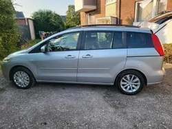 Silber Gebraucht 2005 Mazda 5 Van / Kleinbus | 2.400 € (Fairer Preis)