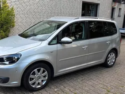 Silber Gebraucht 2014 VW Touran Cup Van / Kleinbus | 8.500 € (Guter Preis)