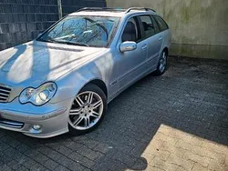Silber Gebraucht 2006 Mercedes C180 Kombi | 2.600 € (Guter Preis)