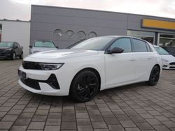Weiß Gebraucht 2022 Opel Astra GS Line Limousine | 26.950 € (Etwas zu teuer)