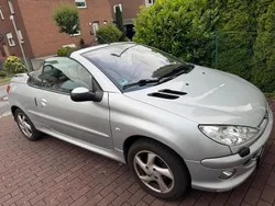 Grau Gebraucht 2006 Peugeot 206 CC Cabrio | 1.500 € (Fairer Preis)