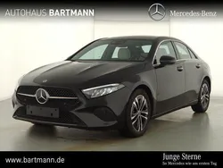 Unilack nachtschwarz Gebraucht 2022 Mercedes A180 Limousine | 29.400 € (Fairer Preis)