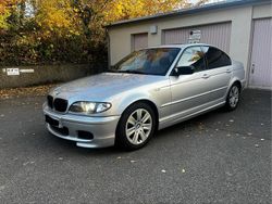 Silber Gebraucht 2003 BMW 325 M Sport Limousine | 5.900 € (Etwas zu teuer)
