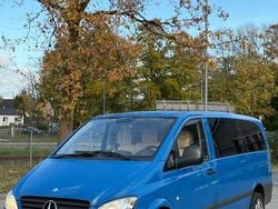 Blau Gebraucht 2006 Mercedes Vito Van / Kleinbus | 3.600 € (Fairer Preis)