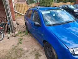 Blau Gebraucht 2007 Skoda Fabia Kombi | 850 € (Teuer)