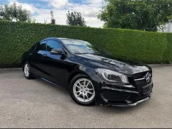 Schwarz Gebraucht 2015 Mercedes CLA200 Limousine | 19.850 €