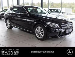 Schwarz Gebraucht 2019 Mercedes C300 Avantgarde Kombi | 24.960 € (Fairer Preis)