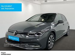 Grau Gebraucht 2022 VW Golf Active Limousine | 23.990 € (Etwas zu teuer)