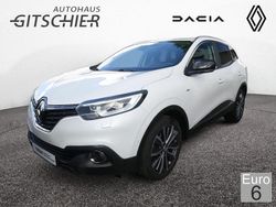 Perlmuttweiß (weiß) Gebraucht 2016 Renault Kadjar Bose Edition SUV | 12.200 € (Etwas zu teuer)