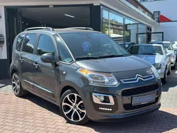 Grau Gebraucht 2015 Citroën C3 Picasso SELECTION Van / Kleinbus | 8.490 € (Fairer Preis)