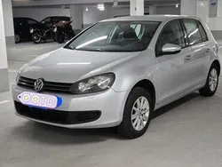 Silber Gebraucht 2010 VW Golf VI Limousine | 5.250 € (Etwas zu teuer)