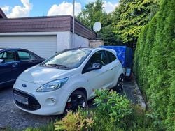 Weiß Gebraucht 2015 Ford Ka Titanium Kleinwagen | 7.150 € (Etwas zu teuer)
