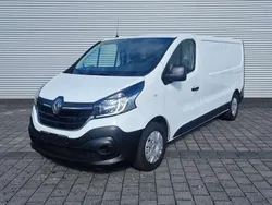 Weiß Gebraucht 2021 Renault Traffic Van / Kleinbus | 16.999 €