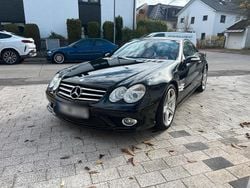 Schwarz Gebraucht 2007 Mercedes SL55 AMG AMG Cabrio | 46.900 €