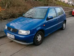 Blau Gebraucht 2000 VW Polo Kleinwagen | 1.500 € (Fairer Preis)