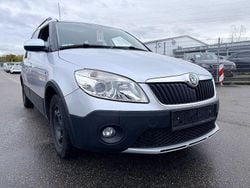 Silber Gebraucht 2011 Skoda Roomster Van / Kleinbus | 2.400 € (Superpreis)