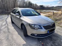 Gebraucht 2015 Skoda Superb Elegance Kombi | 12.200 € (Fairer Preis)