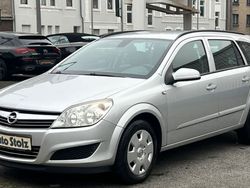 Silber Gebraucht 2009 Opel Astra Edition Kombi | 1.900 € (Fairer Preis)