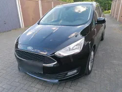 Schwarz Gebraucht 2016 Ford C-MAX Van / Kleinbus | 5.900 € (Superpreis)