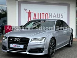 Silber Gebraucht 2017 Audi S8 plus Comfort Limousine | 53.980 € (Etwas zu teuer)