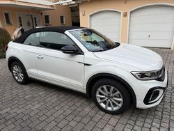 Weiß Gebraucht 2025 VW T-Roc Cabriolet R-line Cabrio | 45.990 €