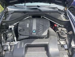 Blau Gebraucht 2011 BMW X5 SUV | 17.000 € (Teuer)