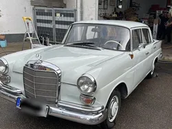 Weiß Gebraucht 1966 Mercedes 190 Limousine | 11.900 €