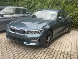 Blau Gebraucht 2020 BMW 330e Luxury Line Limousine | 29.500 € (Fairer Preis)