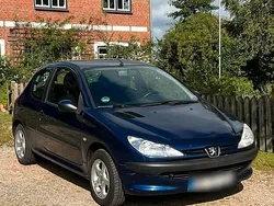 Blau Gebraucht 2003 Peugeot 206 Kleinwagen | 950 € (Etwas zu teuer)