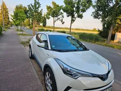 Weiß Gebraucht 2017 Toyota C-HR Lounge SUV | 14.499 € (Fairer Preis)