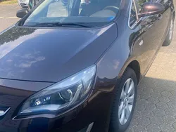 Braun Gebraucht 2012 Opel Astra Active Kombi | 4.000 € (Superpreis)