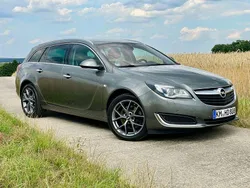 Grau Gebraucht 2016 Opel Insignia Innovation Kombi | 7.900 € (Fairer Preis)