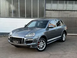 Grau Gebraucht 2003 Porsche Cayenne Turbo SUV | 10.999 € (Etwas zu teuer)