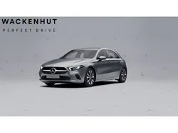 Grau Gebraucht 2021 Mercedes A250 Style Limousine | 23.390 € (Fairer Preis)