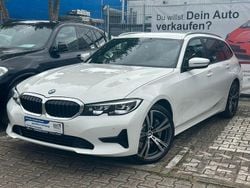 Weiß Gebraucht 2021 BMW 330 M Sport Limousine | 28.490 € (Superpreis)