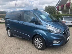 Blau Gebraucht 2022 Ford Tourneo Custom Van / Kleinbus | 44.470 €