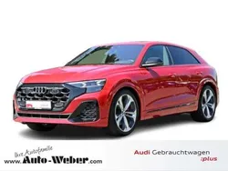 Chilirot metallic Gebraucht 2024 Audi SQ8 Ambiente SUV | 103.450 €
