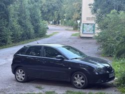 Schwarz Gebraucht 2006 Seat Ibiza Comfort Limousine | 2.250 € (Etwas zu teuer)