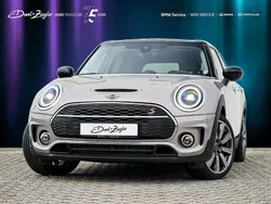 Grau Gebraucht 2024 Mini Cooper Clubman Kombi | 34.980 € (Teuer)