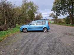 Blau Gebraucht 2011 Skoda Roomster Active Kombi | 8.350 €