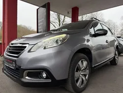 Grau Gebraucht 2016 Peugeot 2008 Active SUV | 7.890 € (Guter Preis)