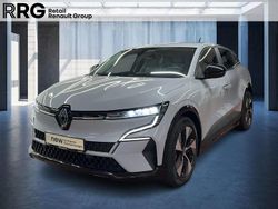 Grau Gebraucht 2023 Renault Mégane Equilibre Limousine | 28.980 € (Etwas zu teuer)