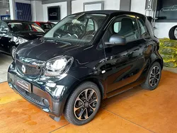 Schwarz Gebraucht 2019 Smart ForTwo Electric Drive Coupé | 8.390 € (Fairer Preis)