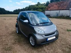 Grau Gebraucht 2009 Smart ForTwo Coupé Kleinwagen | 5.000 € (Fairer Preis)