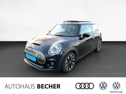 Schwarz Gebraucht 2021 Mini Cooper SE Kleinwagen | 18.960 € (Fairer Preis)
