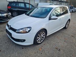 Weiß Gebraucht 2011 VW Golf VI Limousine | 4.000 € (Superpreis)