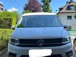 Weiß Gebraucht 2017 VW Caddy Trendline Van / Kleinbus | 15.999 € (Fairer Preis)