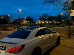 Mercedes CLA220