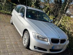 Silber Gebraucht 2012 BMW 320 Kombi | 4.150 € (Superpreis)